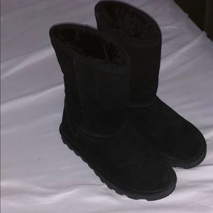 Black bearpaw uggs.